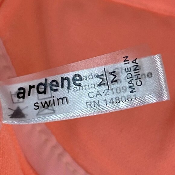 5/$25 Ardene Swim Pink Bikini Top M - Picture 5 of 9